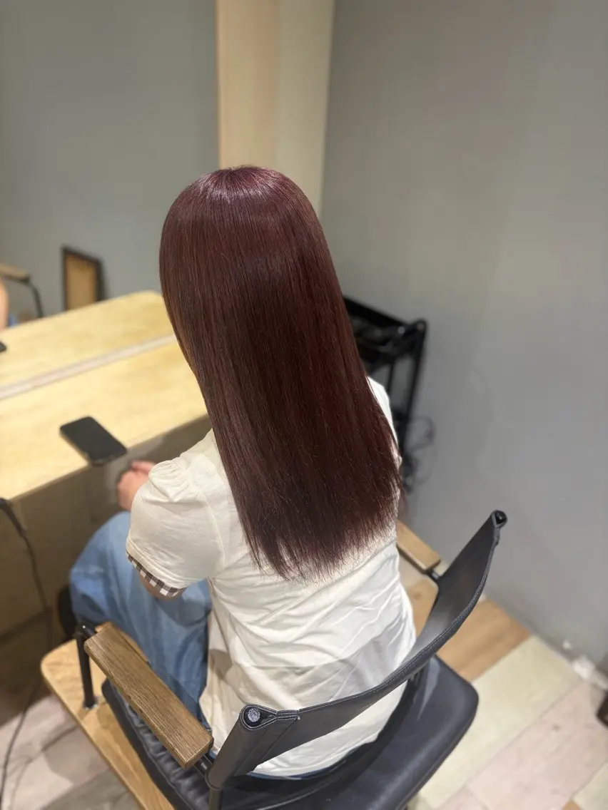 ロング ヘアカラー 💜🦋 COCONA🦋💜のヘアスタイル