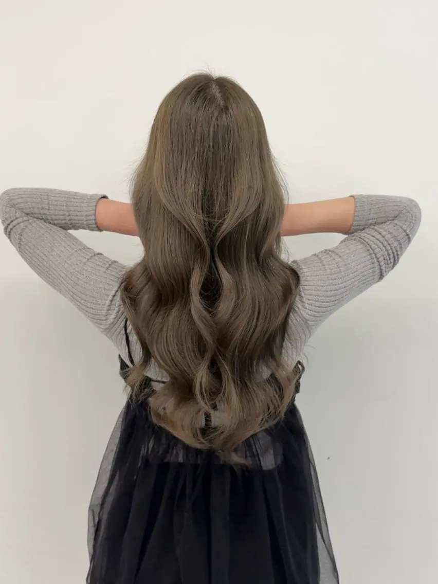 ロング カラー ヘアアレンジ ブリーチ グレージュ ヘーゼル ブリーチなしカラー ♦ブリーチなしカラー ×レイヤー♦中島良太のヘアスタイル