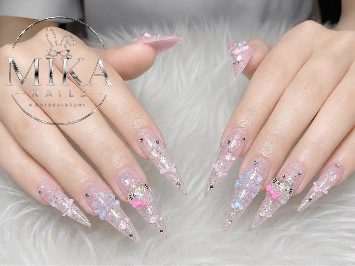 ネイル ハンドネイル Rina Mika Nailsのネイルデザイン