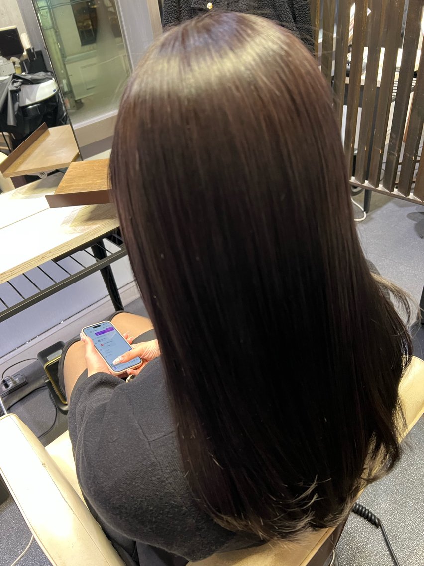 ロング 縮毛矯正 松井 夏輝のヘアスタイル