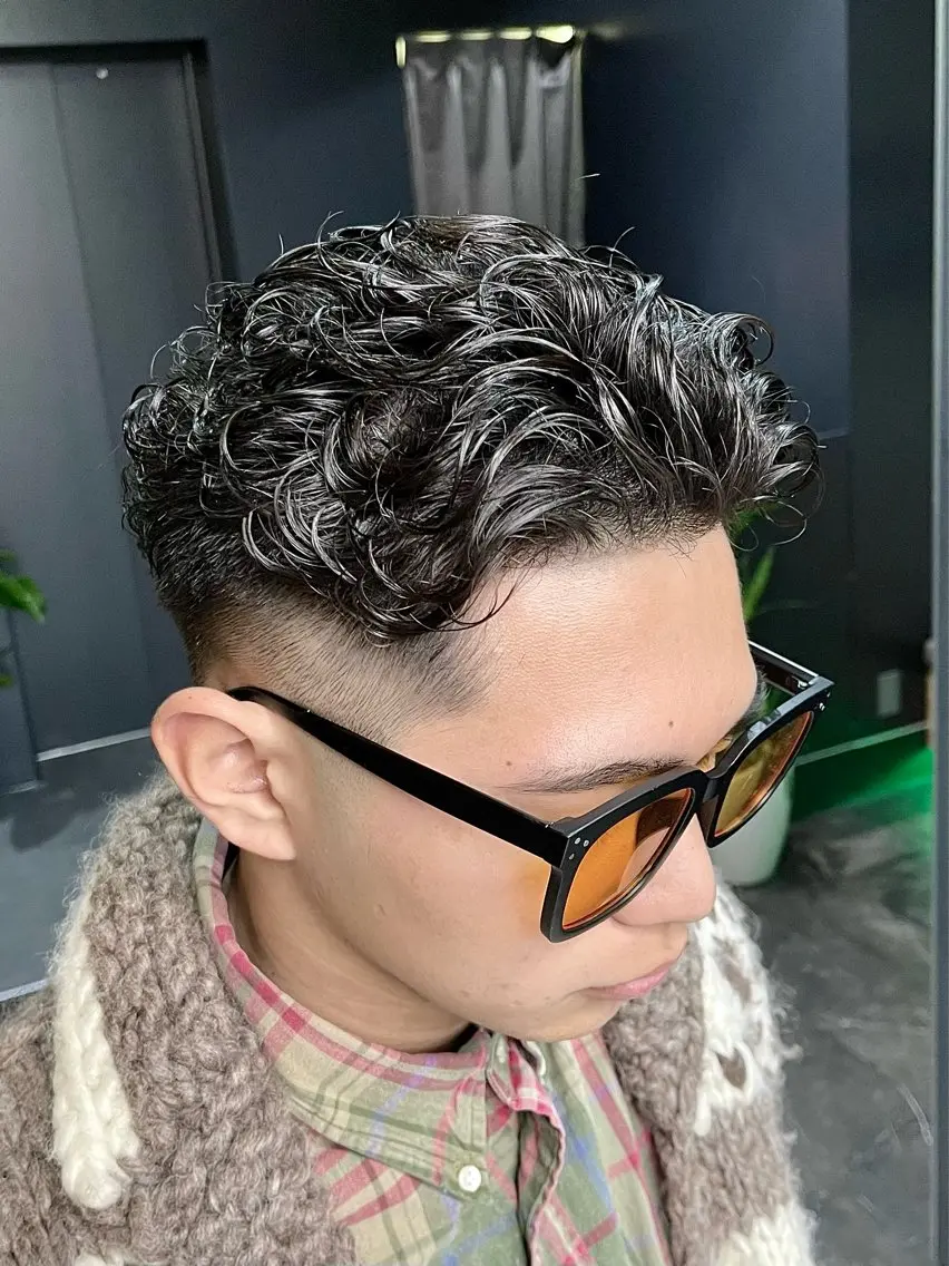 ショート メンズ オールバック 外国人風カラー 恵比寿メンズカット モデル無料/かずきのヘアスタイル
