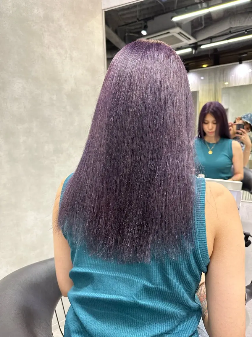 セミロング カラー ブリーチ ラベンダーカラー DAIKIベージュ 🍂レイヤーカットのヘアスタイル