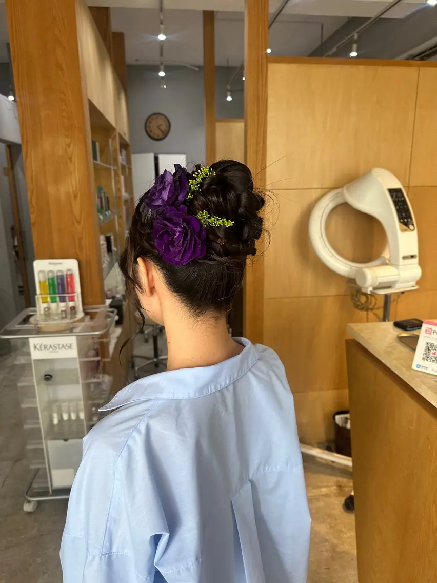 ミディアム ヘアセット miloc MOMOKAのヘアスタイル
