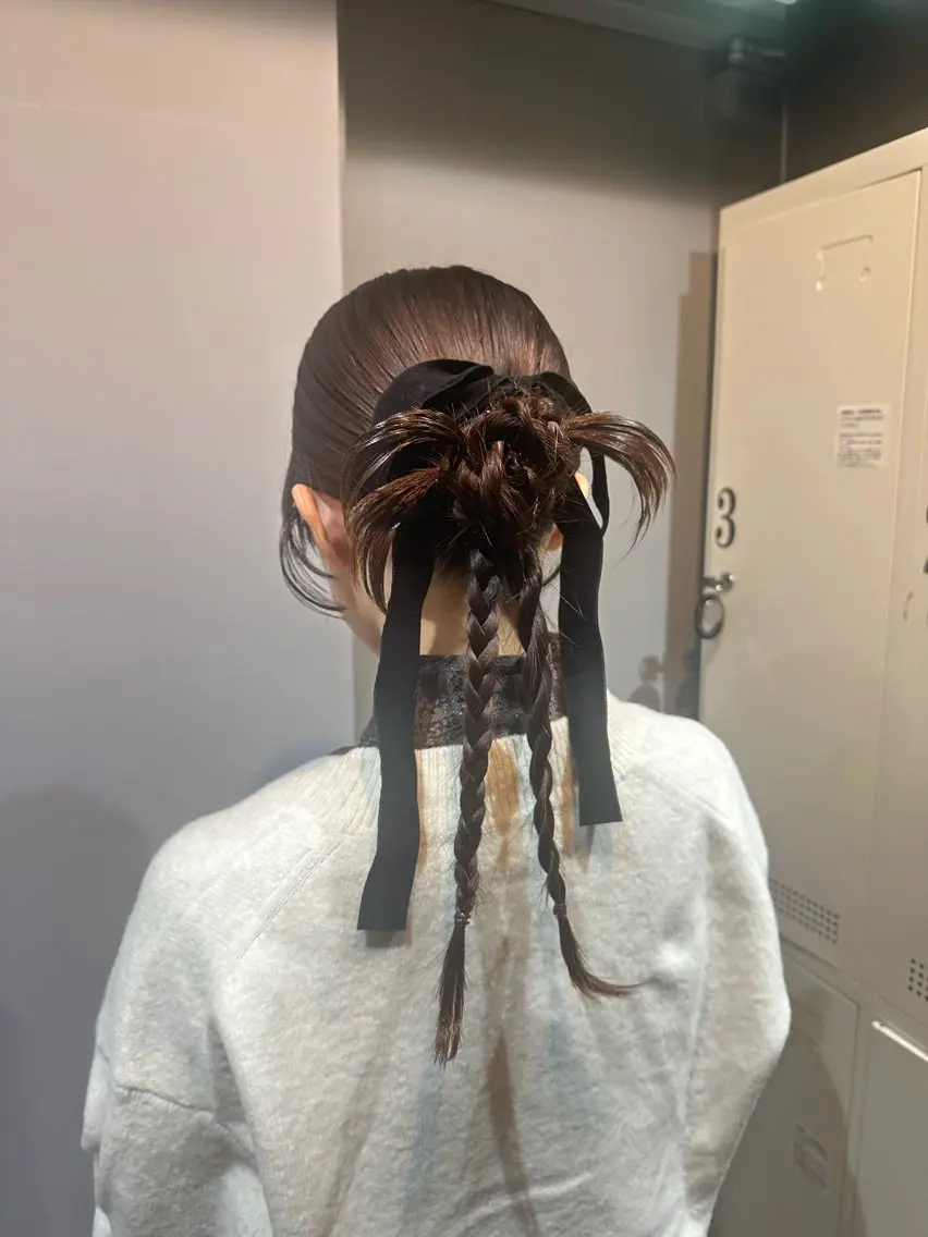 ロング カラー ヘアアレンジ 縮毛矯正+モテカラー 🎀✨MIHOのヘアスタイル