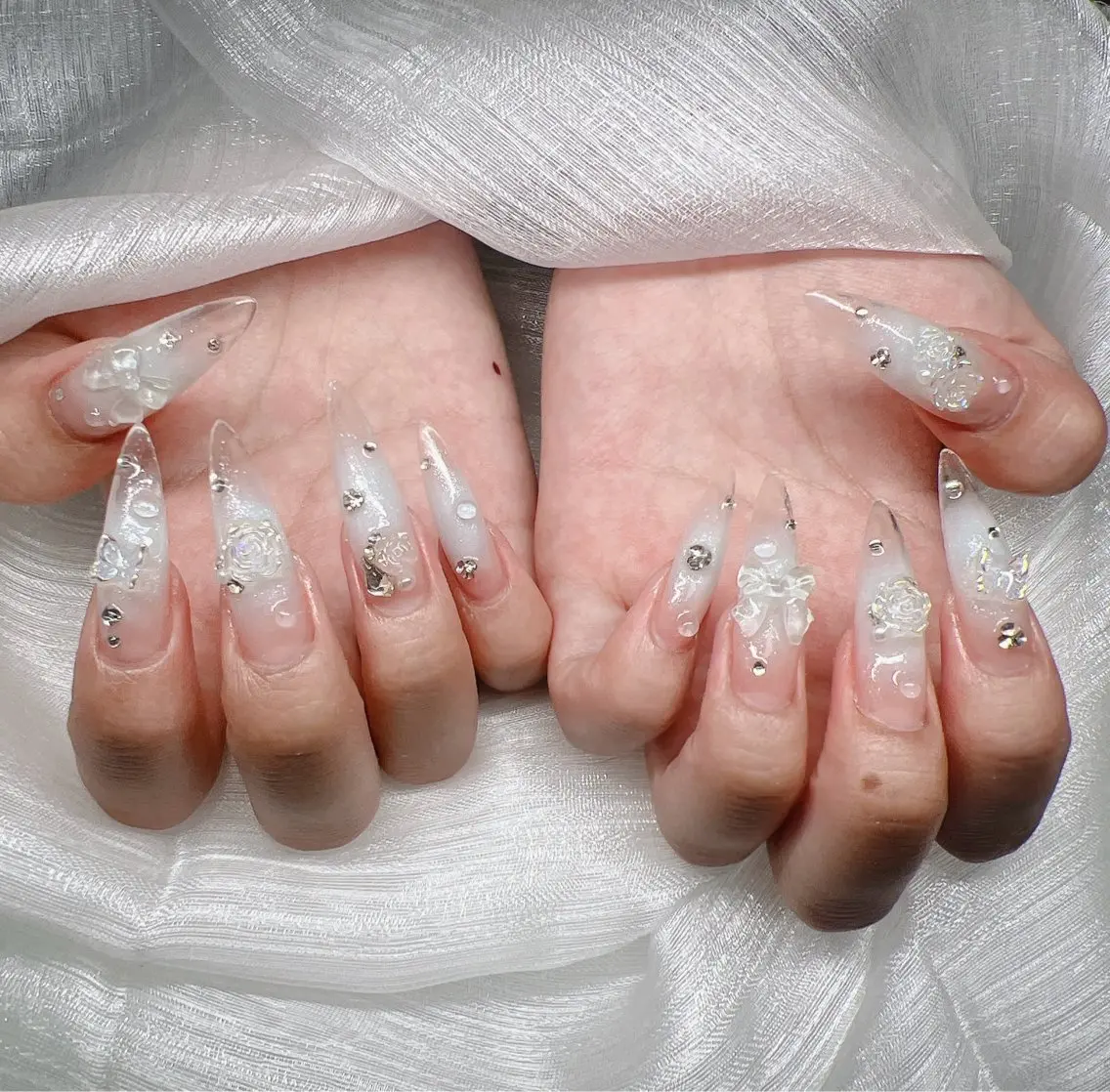 ネイル 長さ出し グラデーション キラキラネイル マグネットネイル ニュアンスネイル Lee Nails チップ長さだし専門店のネイルデザイン