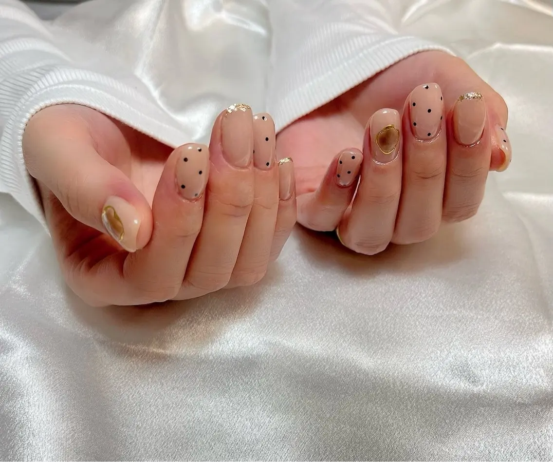 ネイル Revie Liz ネイル　TAKEYAのネイルデザイン