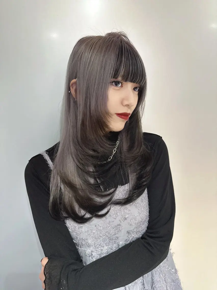 セミロング カラー レイヤーカット カット ヘアカラー トリートメント レイヤー×艶髪特化 マネージャー安藤光司のヘアスタイル