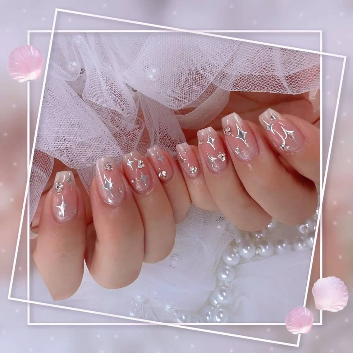 ネイル チークネイル フレンチネイル グラデーション マグネットネイル マグネットフレンチ ハンドネイル Chill Nailsalonのネイルデザイン