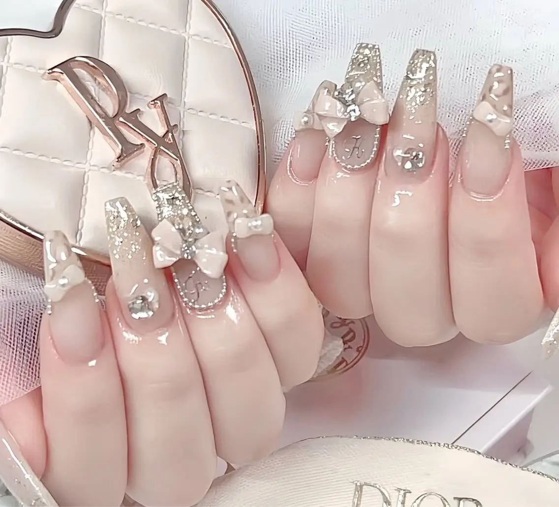 ネイル ハンドネイル Ayumi Ginzaのネイルデザイン