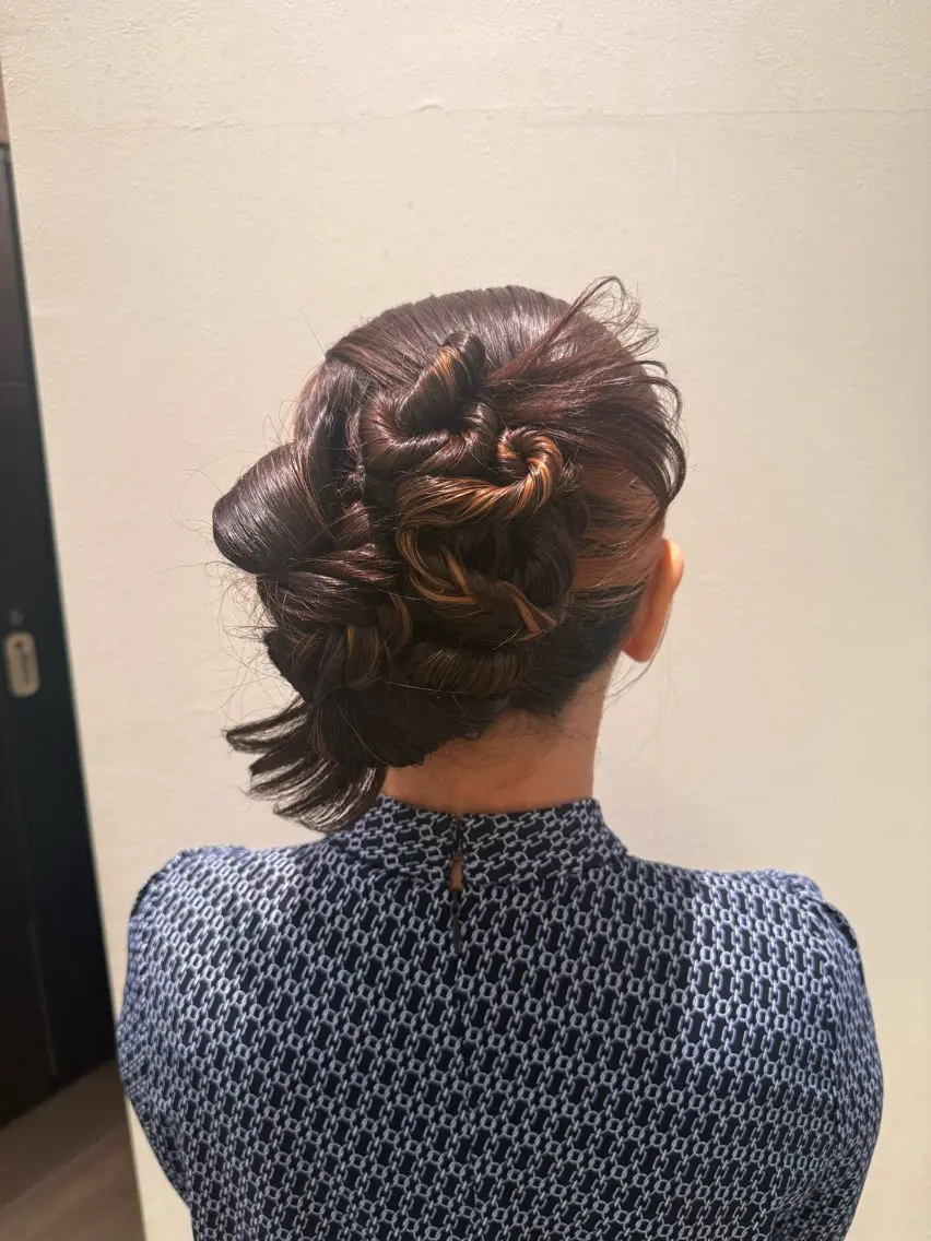 ヘアアレンジ 指 碧波のヘアスタイル