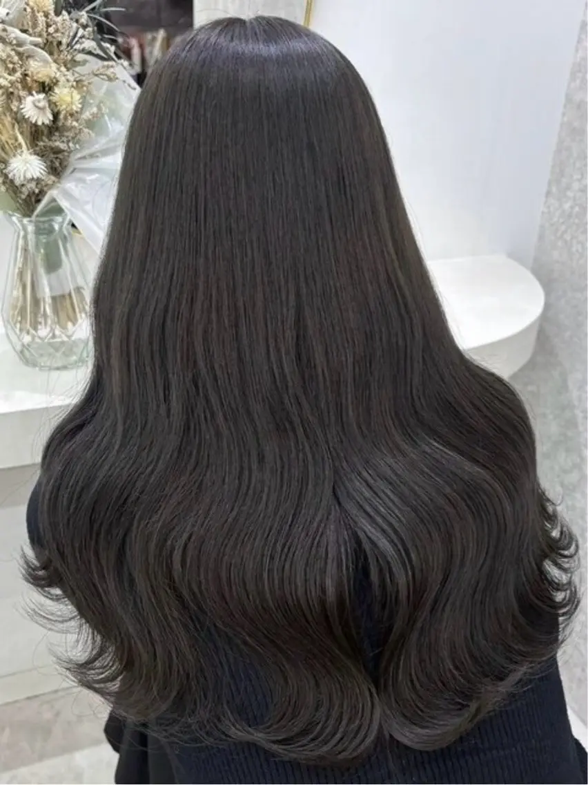 ロング ロング 庄司蒼麻 艶カラー特化/上尾のヘアスタイル