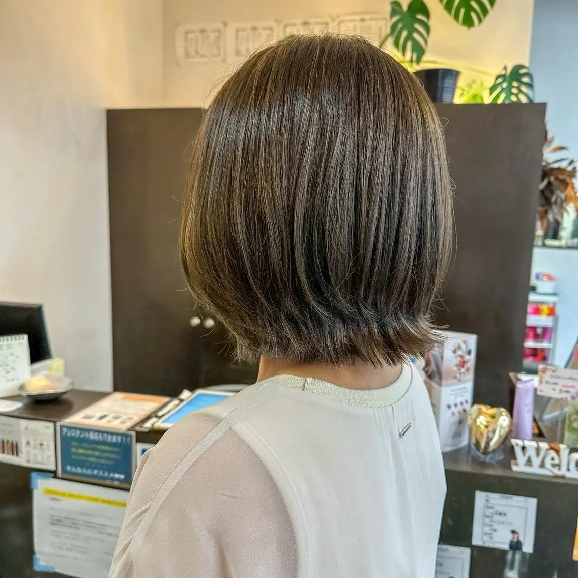 ショート ヘアカラー 近藤 優羽のヘアスタイル