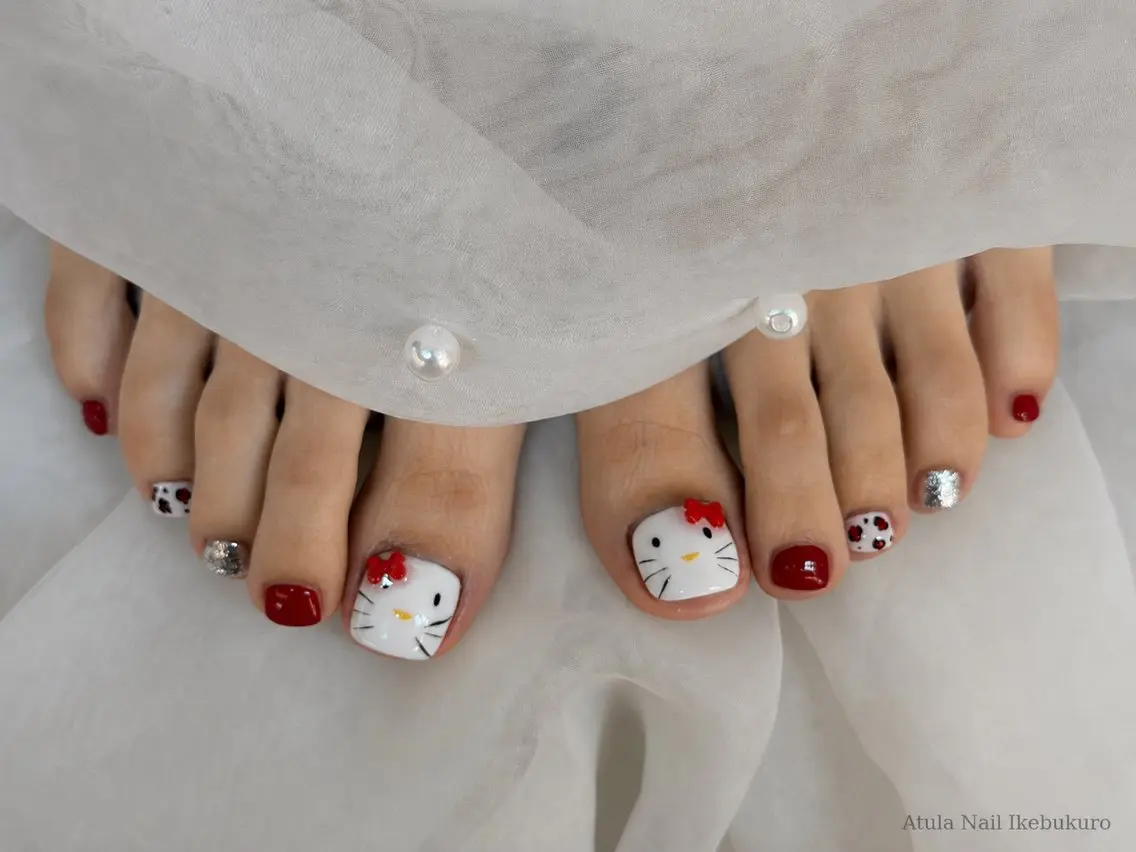 ネイル フットネイル Atula nail Momoのネイルデザイン