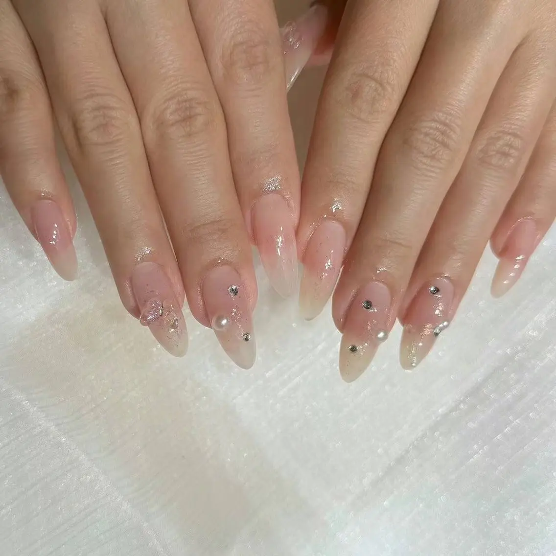 ネイル アートネイル クリアネイル フラワーネイル フットネイル ジェルネイル babarla Nailのネイルデザイン