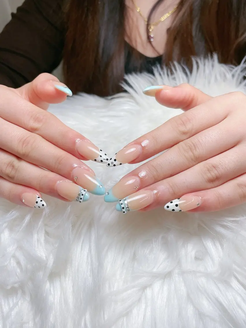 ネイル 長さ出し フレンチネイル グラデーション 韓国ネイル マグネットネイル ハンドネイル VB HEAVEN nailのネイルデザイン
