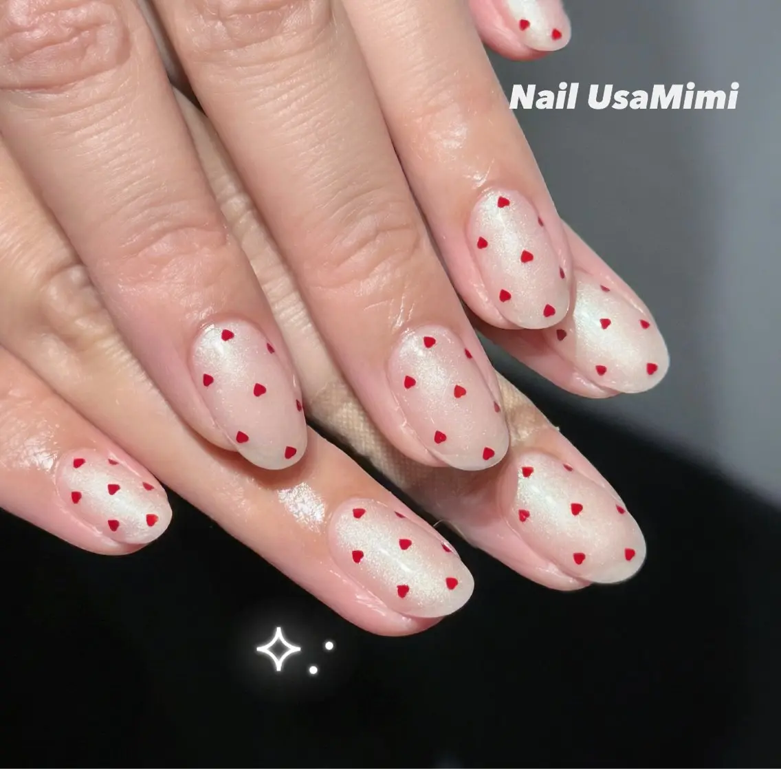 ネイル アートネイル ガーリー ハート 韓国ネイル ワンホンネイル ハンドネイル 本町NailUsaM imi MOMOKAのネイルデザイン