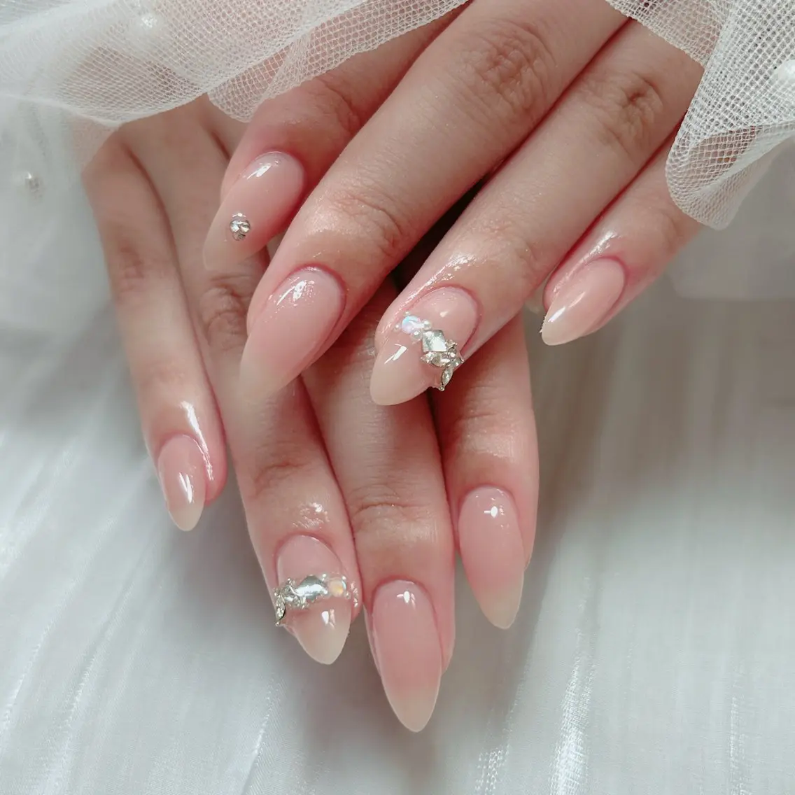 ネイル ジェルネイル 韓国ネイル ニュアンスネイル シンプルネイル ワンホンネイル ハンドネイル Cute Tips nailのネイルデザイン
