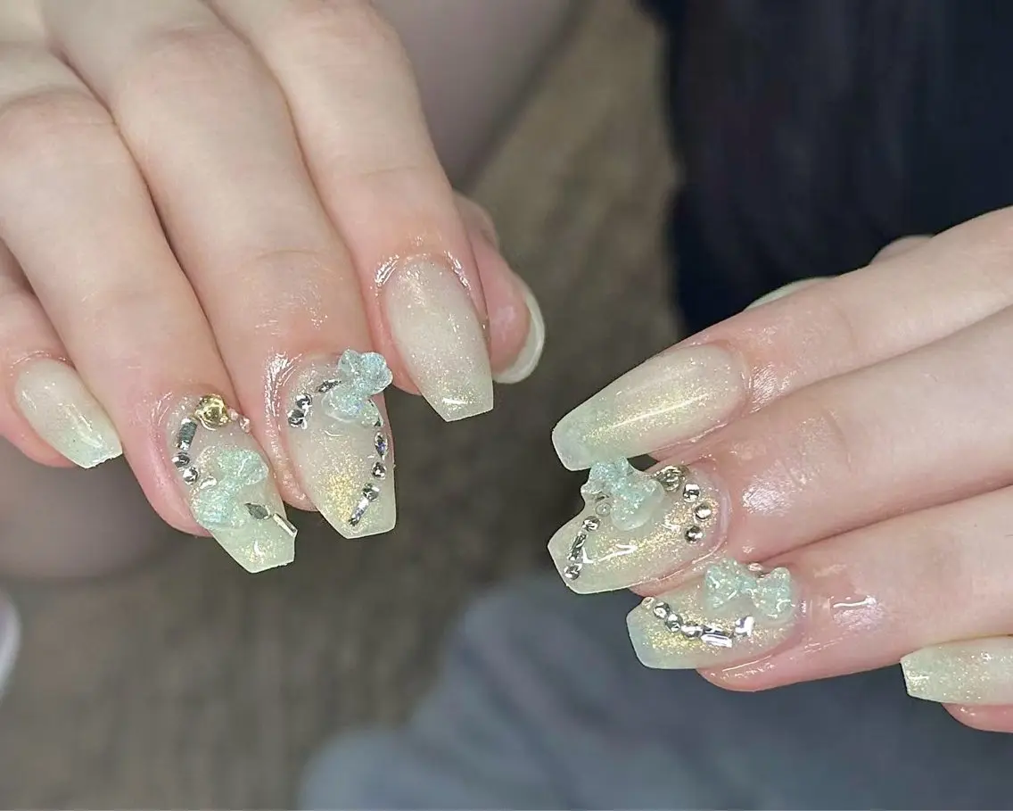ネイル ハンドネイル 🎀 NaNa_nailのネイルデザイン