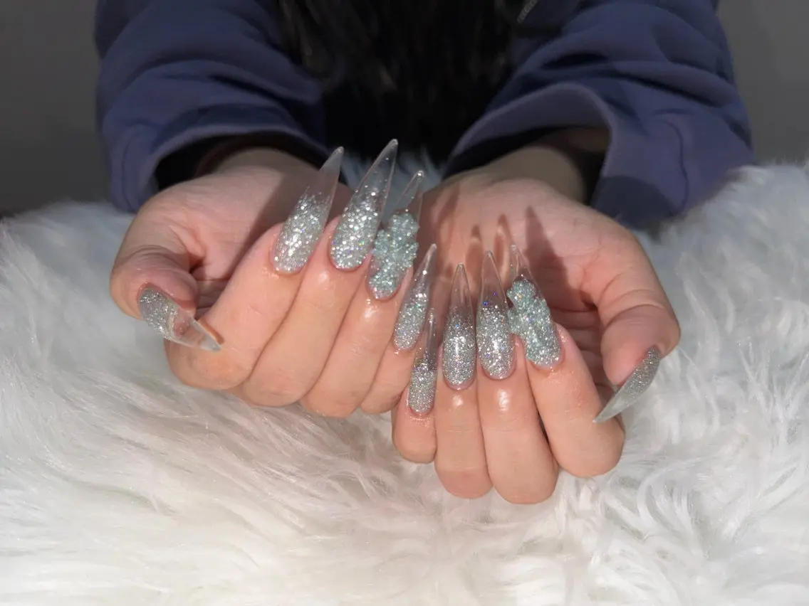 ネイル ハンドネイル BERA NAILSのネイルデザイン