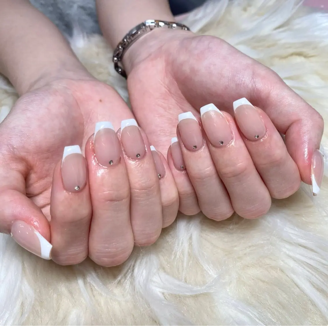 オフなし♡フレンチ.⋆𝜗𝜚ベースカラー+¥880の写真