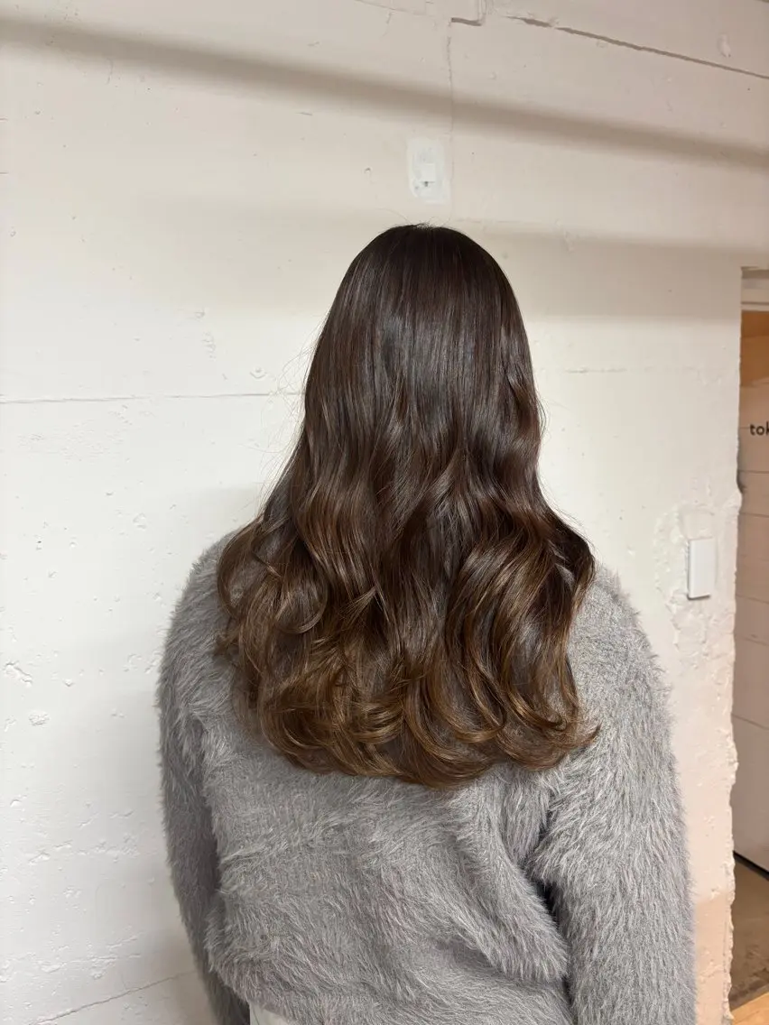 ロング カラー 🩵似合わせカット SEIRA🩵のヘアスタイル