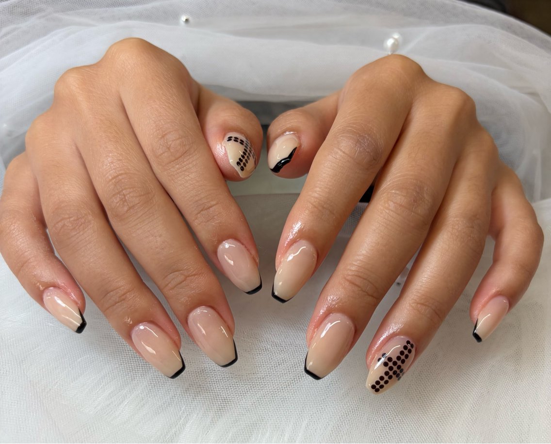 ネイル Nini 🎀のネイルデザイン