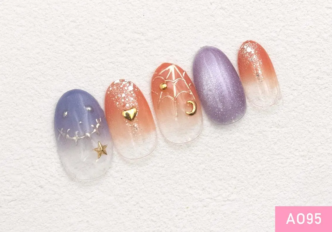 ネイル ゴールド 池袋🍓 Nailのネイルデザイン