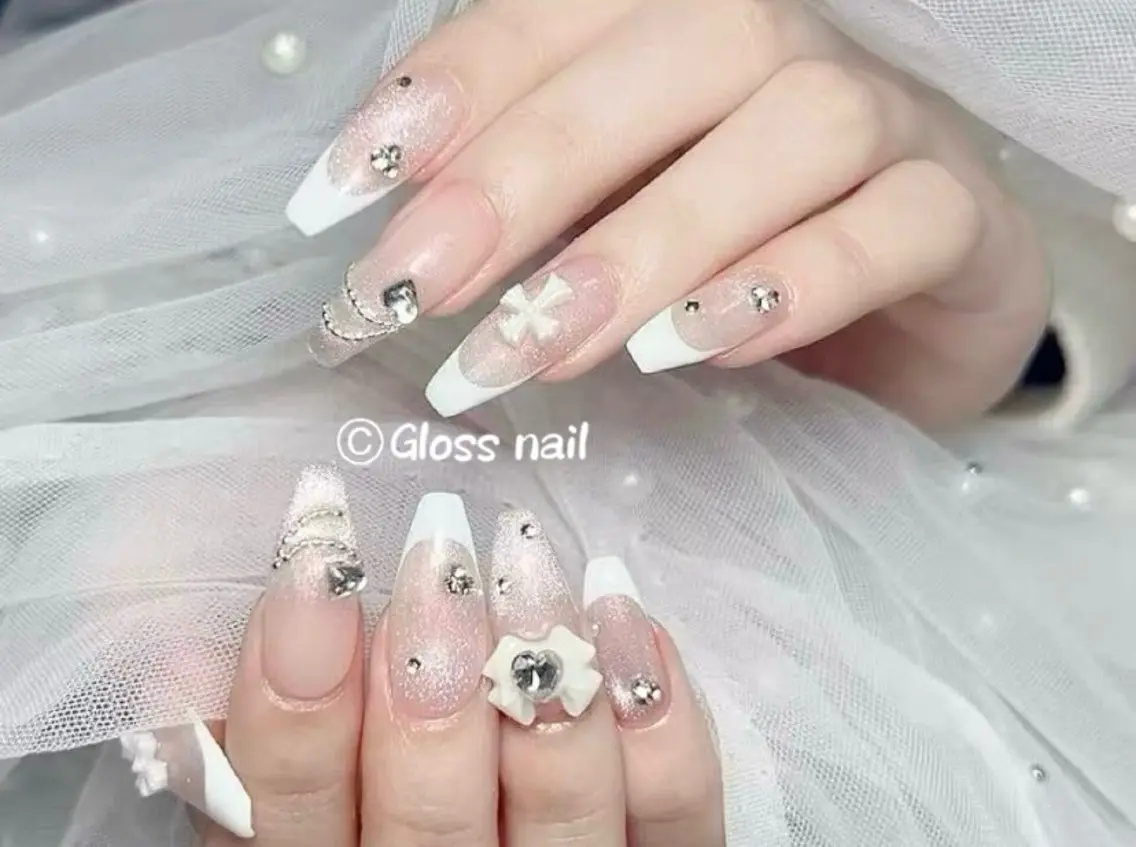 ネイル Yuna✨ Gloss nailのネイルデザイン