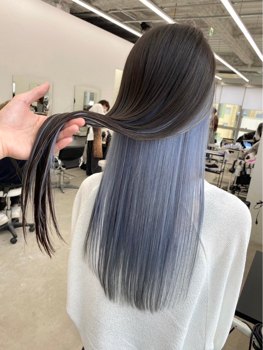 ロング カラー 黒髪 ブリーチ ブルーカラー ハイトーンカラー カット ヘアカラー 髙木 利央のヘアスタイル