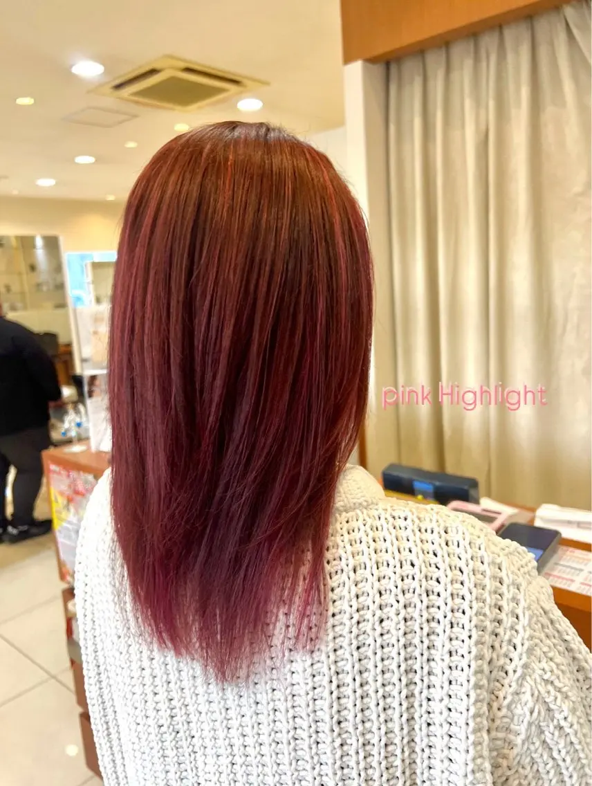 ミディアム ハイライト ヘアカラー トリートメント LiTA 友田未来のヘアスタイル