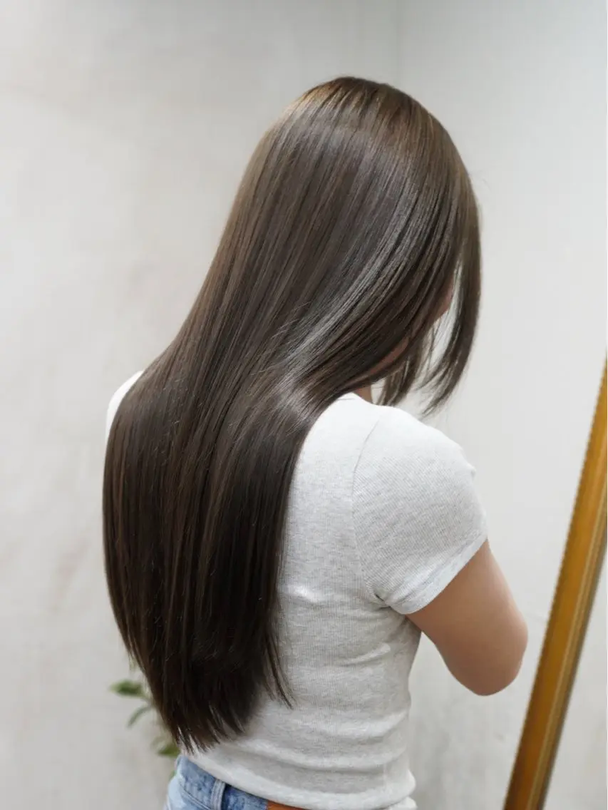 ロング カラー 透明感カラー グレージュ 髪質改善 トリートメント ヘアカラー トリートメント 透明感カラー/髪質 改善🫧みらいのヘアスタイル