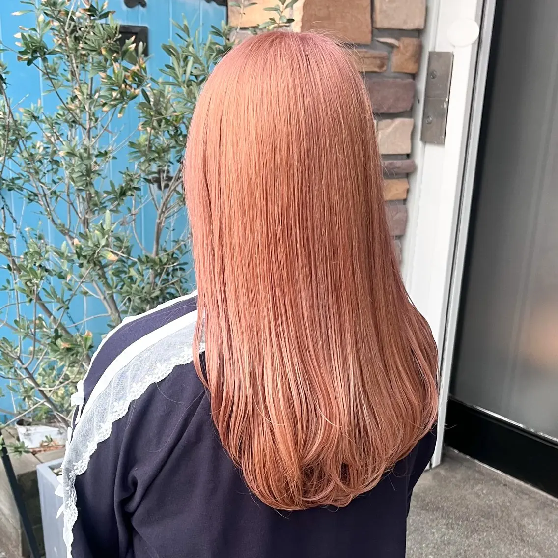 ロング カラー カット ヘアカラー トリートメント 伊藤 玲衣のヘアスタイル