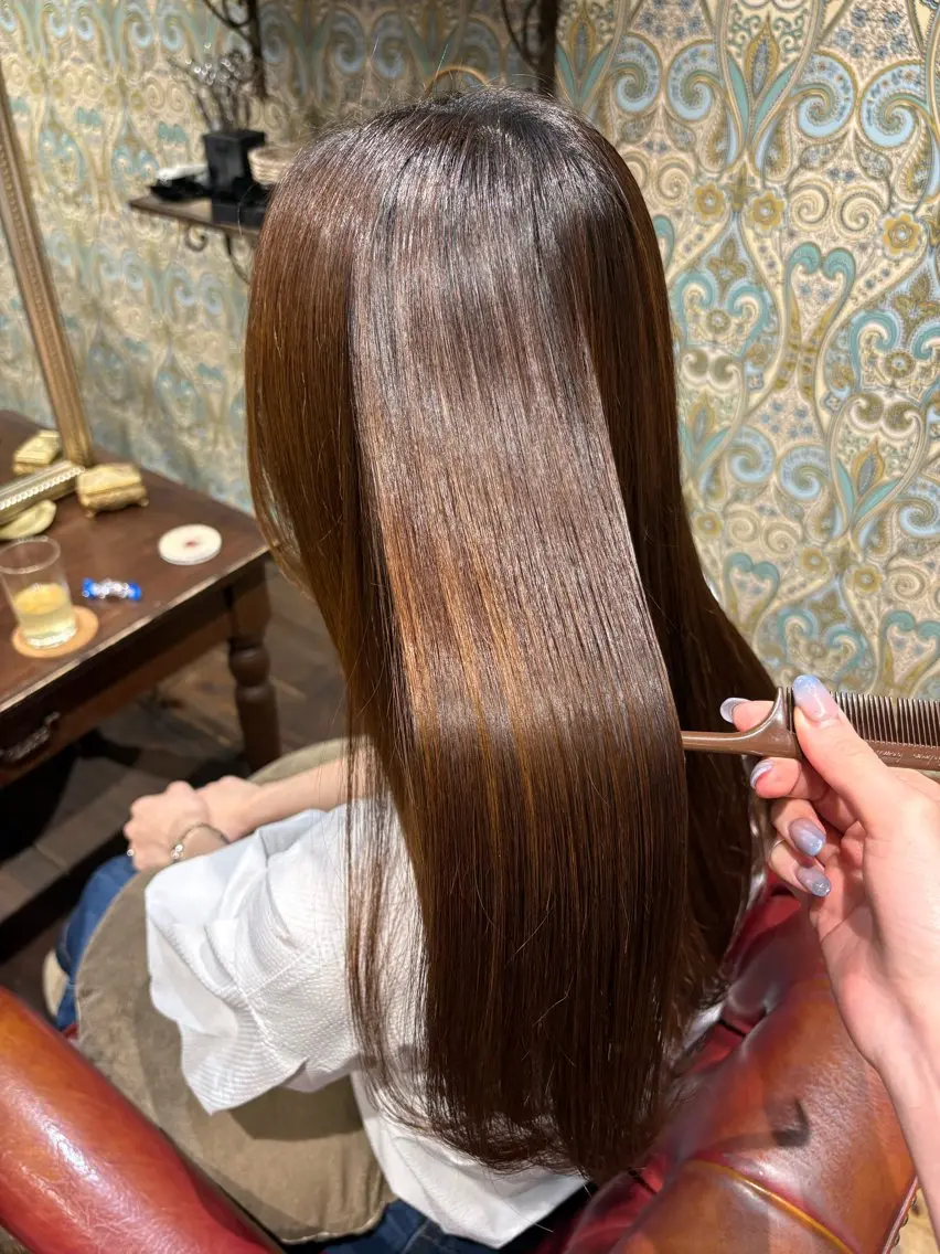 セミロング パーマ カット 縮毛矯正 トリートメント なぎさ 🎀 / 透明感カラー/心斎橋のヘアスタイル