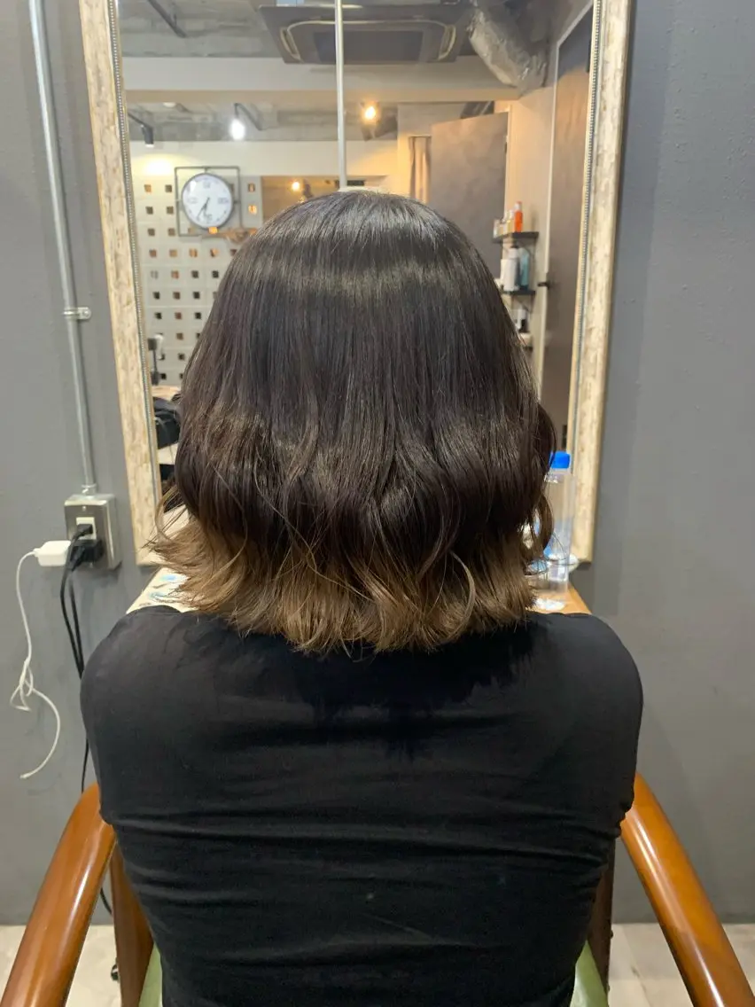ミディアム ヘアカラー トリートメント LOARK HAIR 市川笑瑠のヘアスタイル