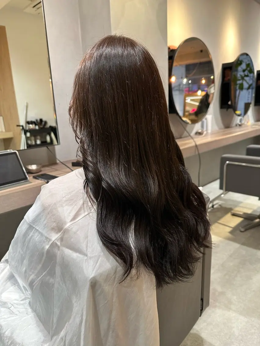 ロング カラー カット ヘアカラー エクステ 美髪・シールエクステ ホソタニリョウコのヘアスタイル