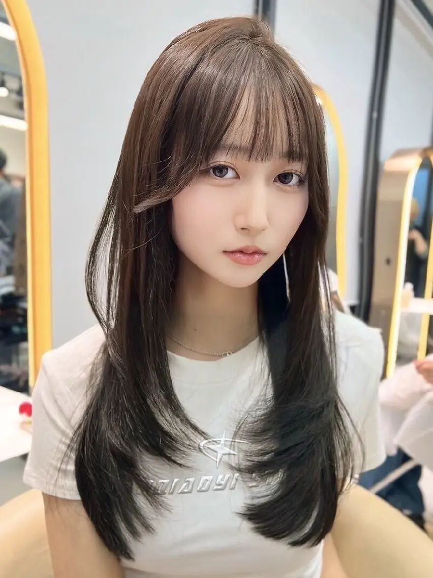 ロング カラー カット ヘアカラー トリートメント Lond Roleのヘアスタイル