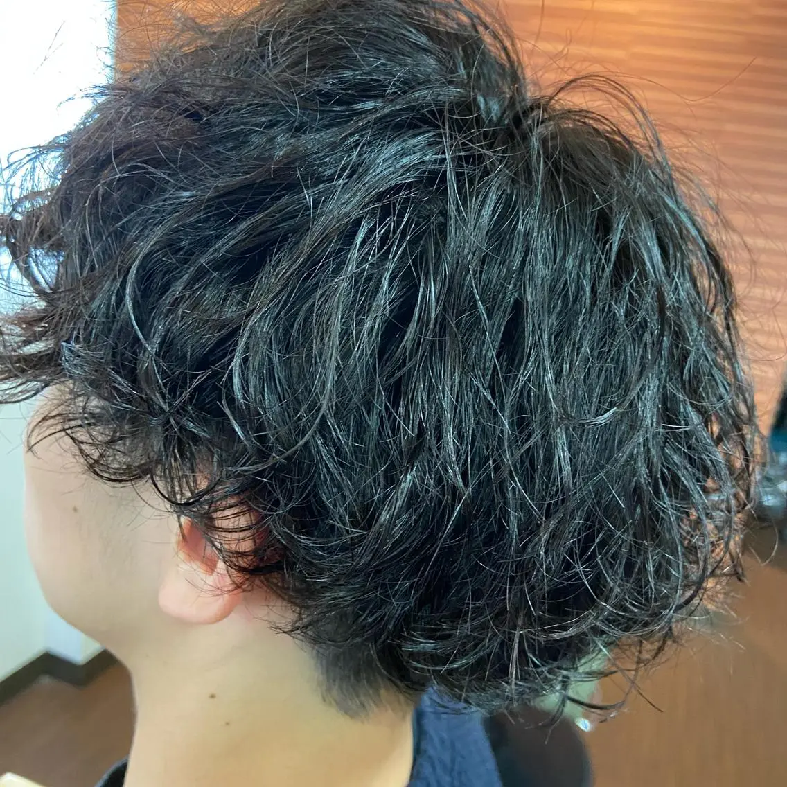 ショート パーマ メンズ マッシュ 💜推しインナー カラー/菊池柊真💜のヘアスタイル