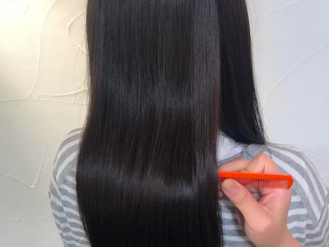 カラー 下池 紗加のヘアスタイル