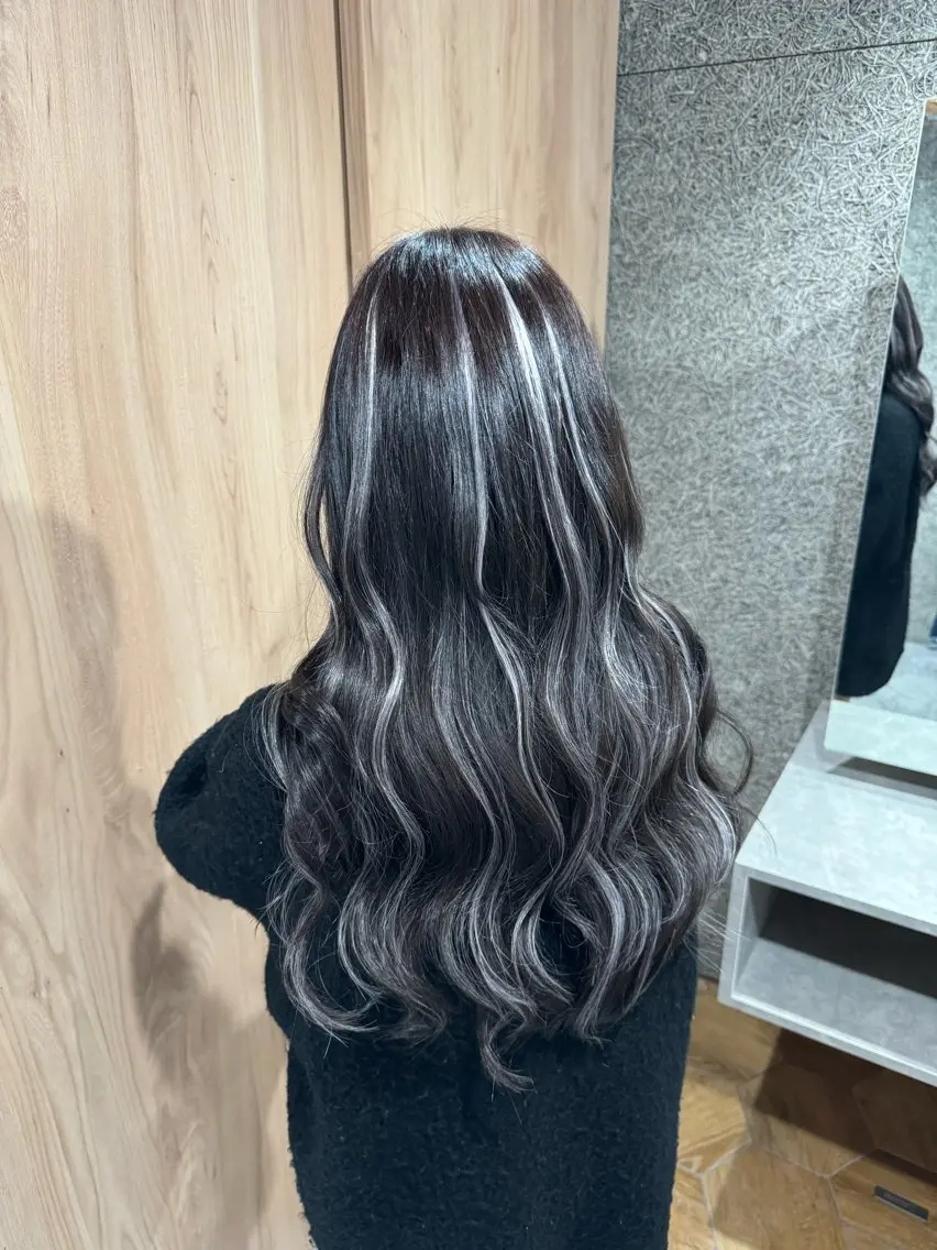 【学割U-24】最高級レミーシールエクステ 50cm/60枚の写真