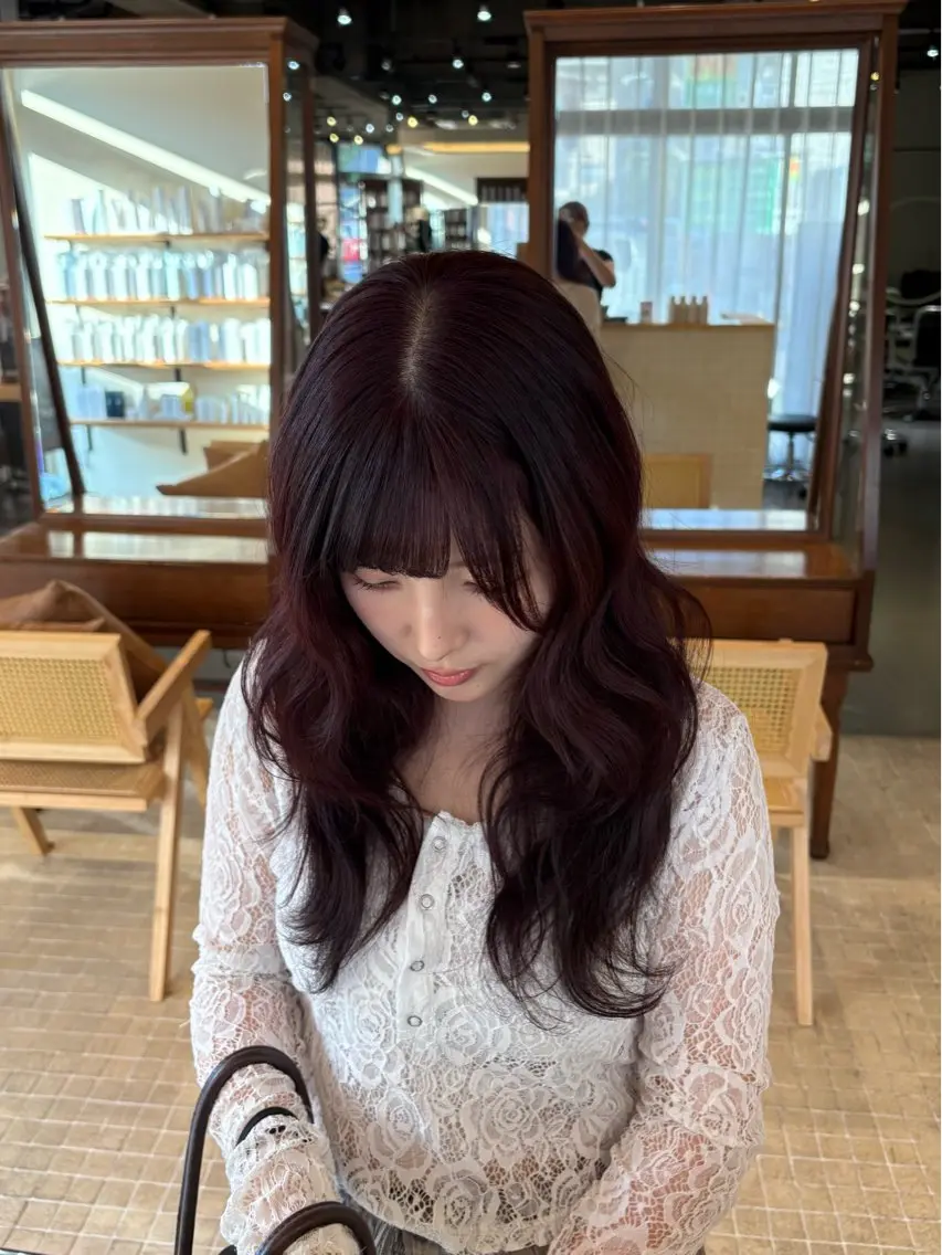 ロング ピンクブラウン ヘアカラー こすげ あさみのヘアスタイル