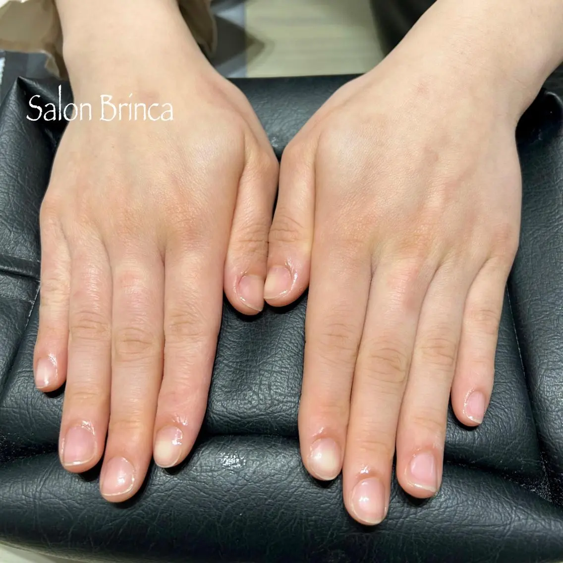 美爪ケア(長さ形を整える/甘皮処理/爪磨き)の写真