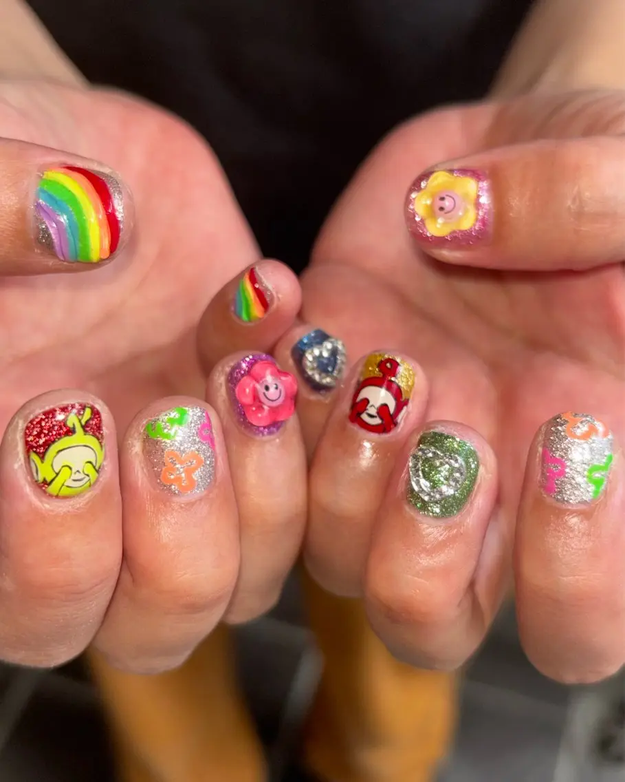 ネイル ハンドネイル 🪐富島彩夏 /海外nail🪐のネイルデザイン