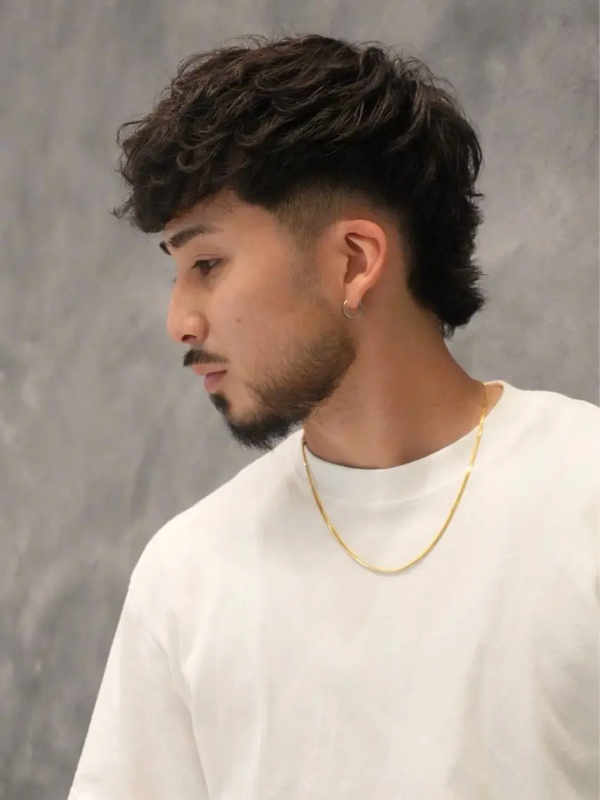 ミディアム マレットヘア 霜 良太のヘアスタイル