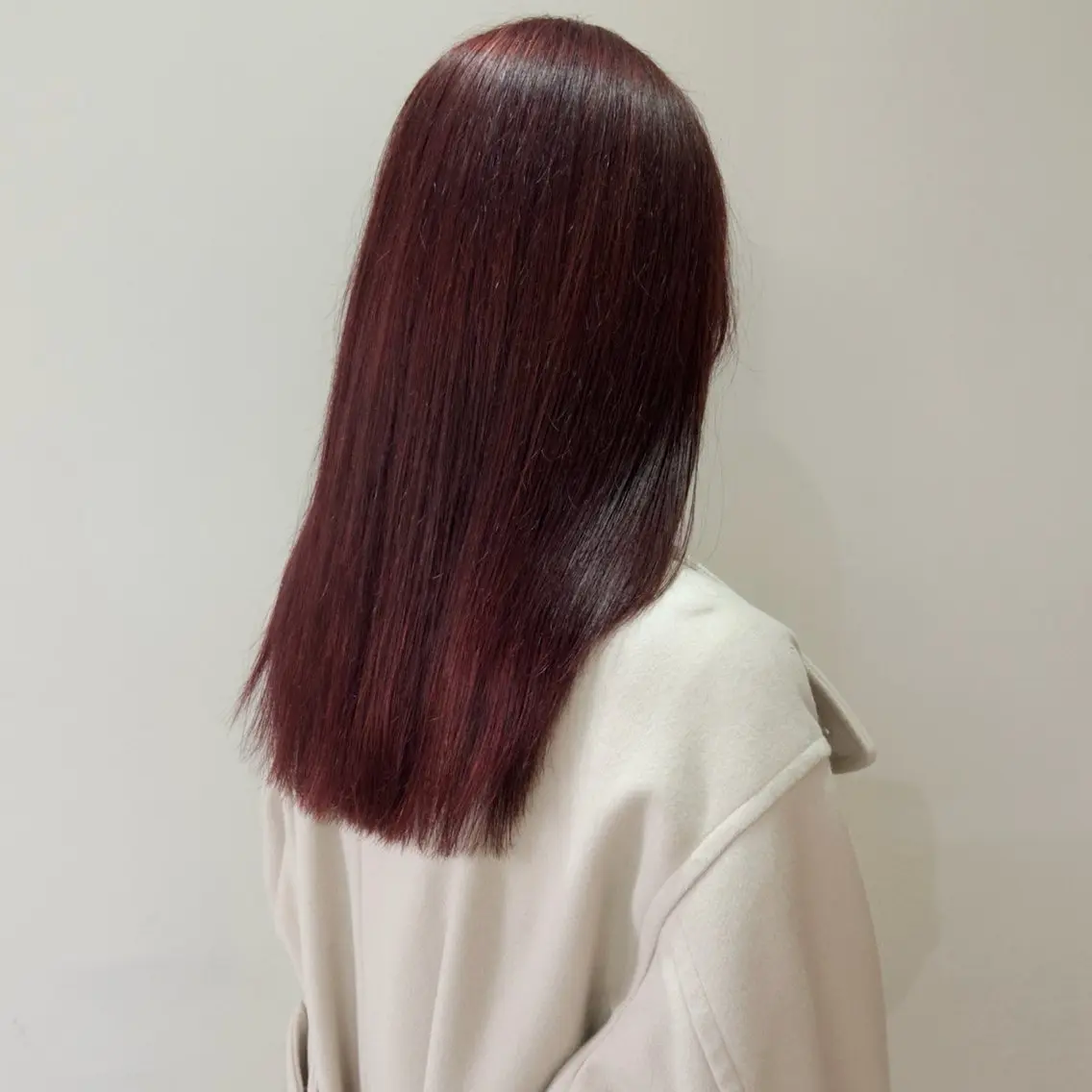 セミロング カラー 透明感カラー レッドカラー 顔まわりレイヤー 顔周りカット ハッシュカット カット ヘアカラー トリートメント nonoka オリーブ/レイヤーのヘアスタイル