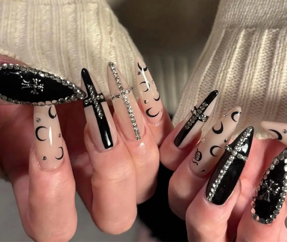 ネイル グラデーション キラキラネイル ワンカラーネイル 冬ネイル Jenn Nail Salonのネイルデザイン