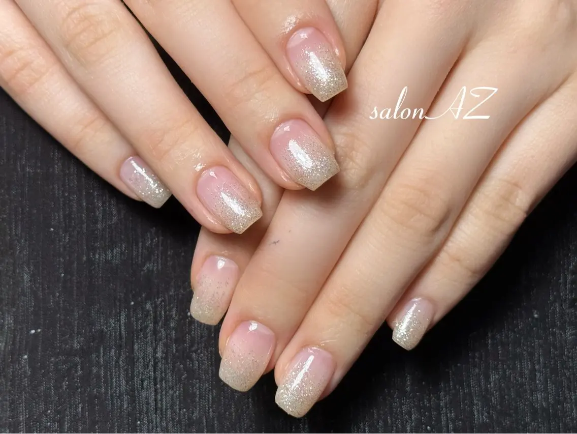 ネイル アートネイル 長さ出し フットネイル フレンチネイル ジェルネイル ハンドネイル salon AZのネイルデザイン
