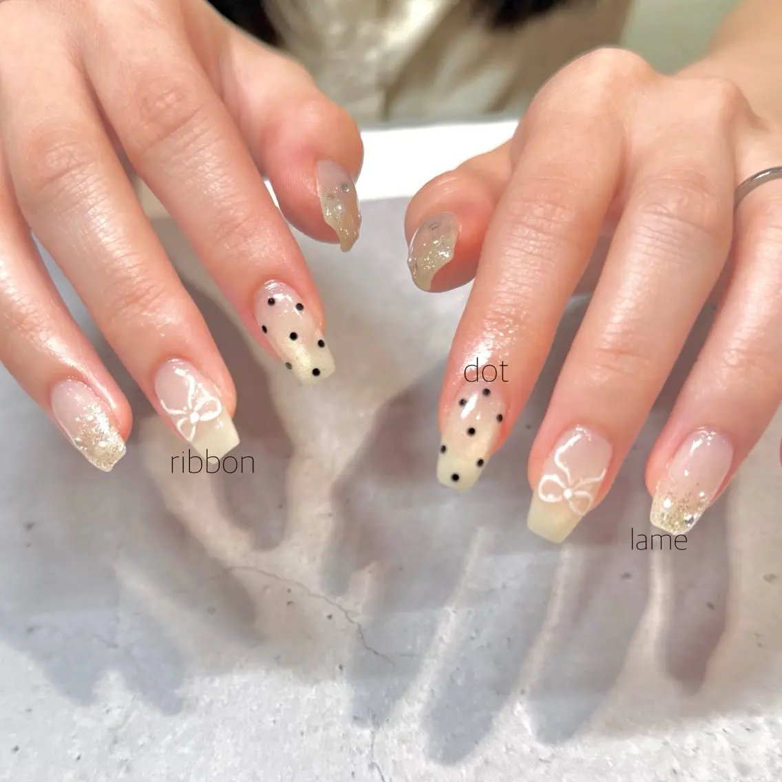 ネイル ハンドネイル chika .のネイルデザイン