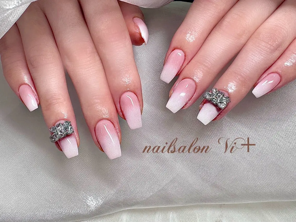 ネイル ハンドネイル ✨Nailsalon Vi+✨のネイルデザイン