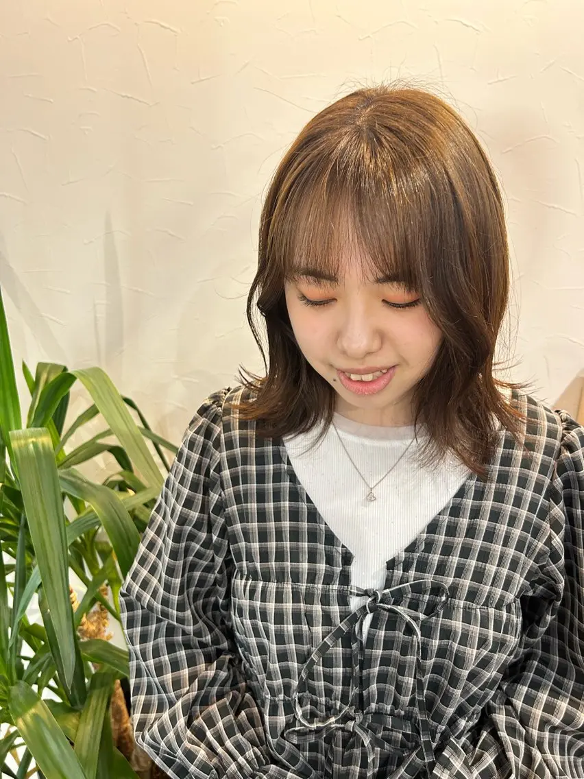 カラー アッシュ アッシュブラウン ブリーチ ブラウンカラー ブリーチなしカラー [lani ] konatsuのヘアスタイル