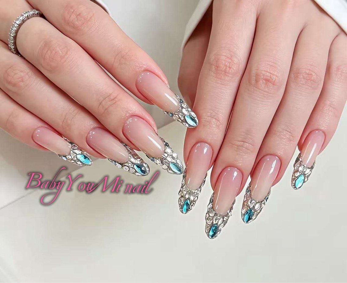 ネイル オーロラネイル チークネイル 成人式 フットネイル フレンチネイル ハンドネイル BabyYouMi nailのネイルデザイン